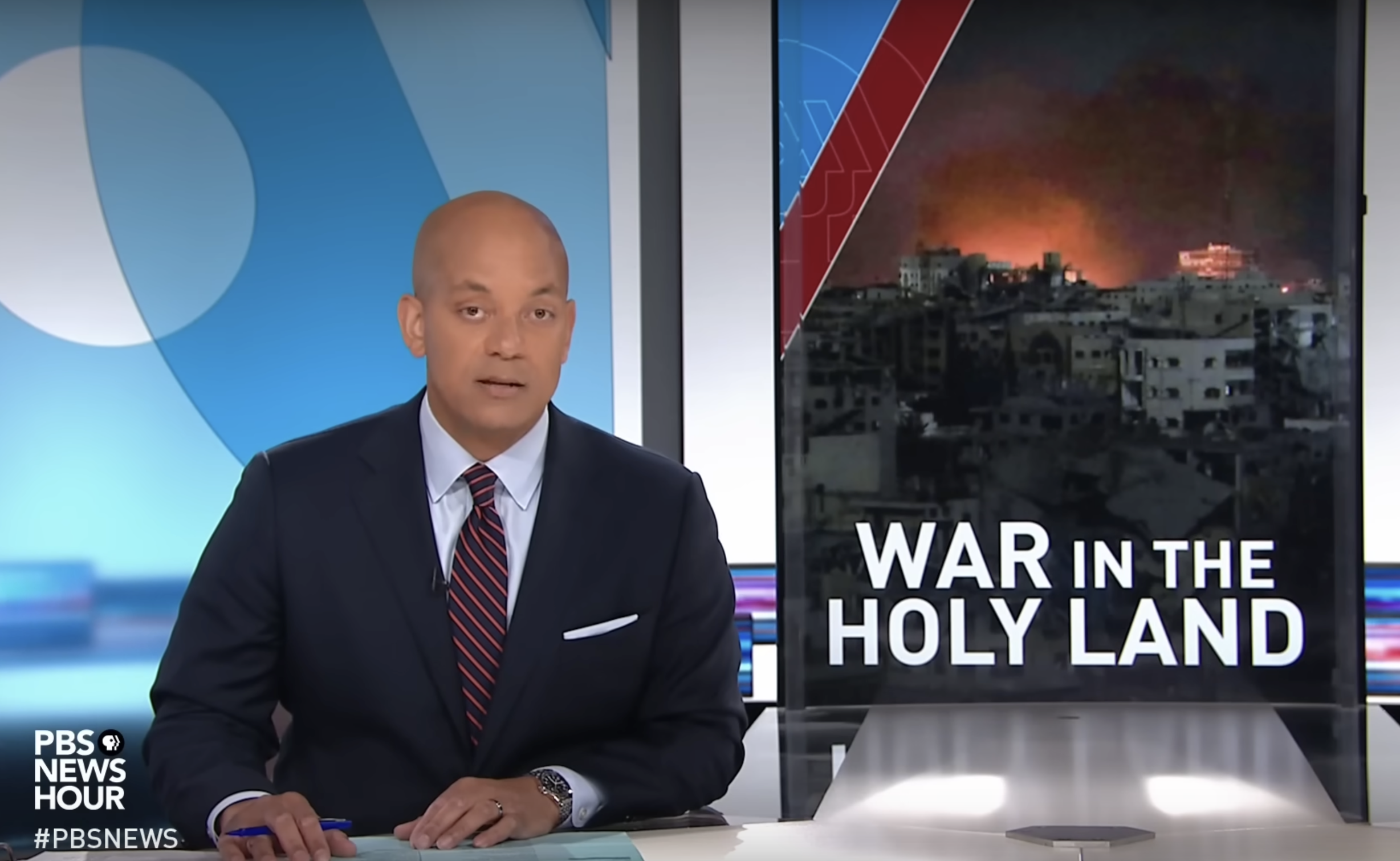 Israeli Airstrike Hits Largest Refugee Camp in Gaza (2023)