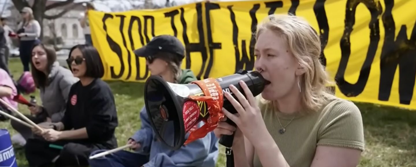 White House Halts Natural Gas Exports Over Climate Concerns