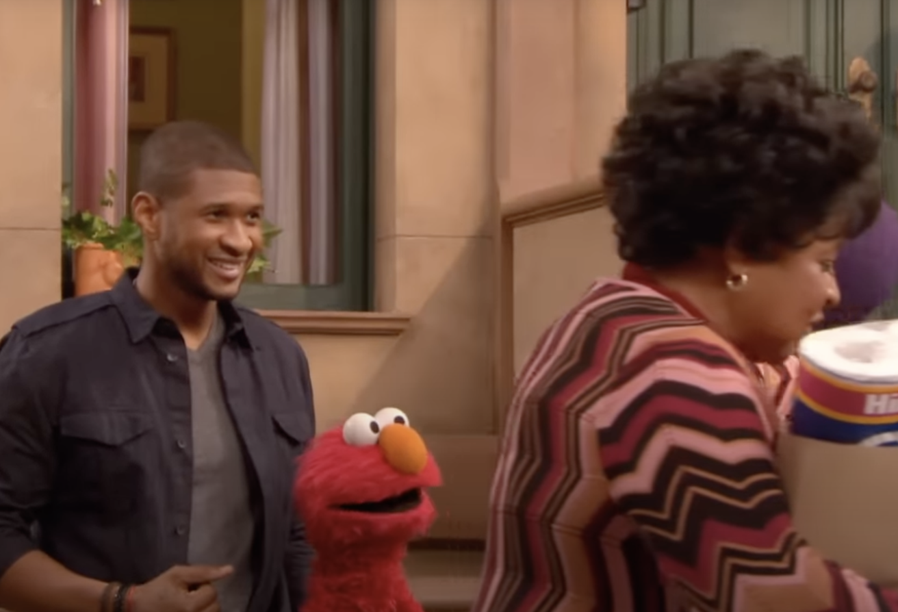Sesame Street: Usher - Volunteer