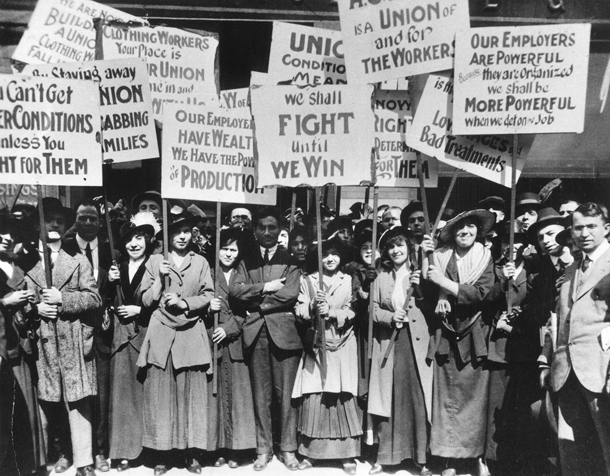 teacher unions striking in chicago in the early 20th century